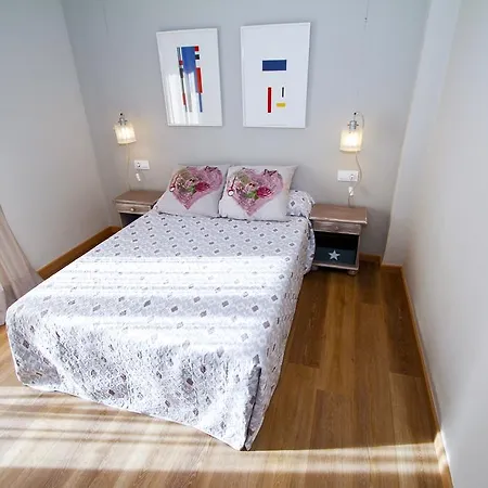 Mar Azul Homestay By Turismar * קמברילס